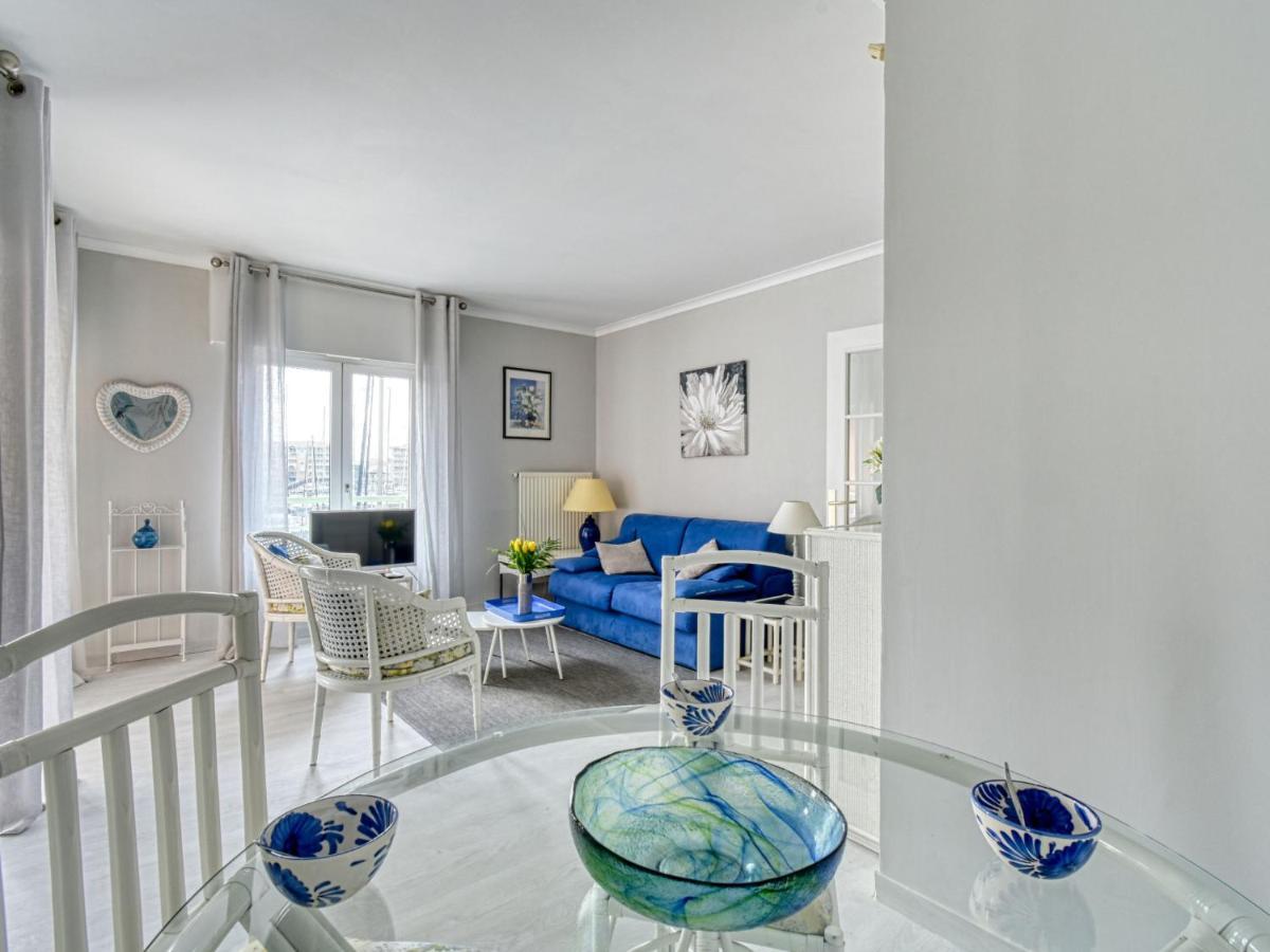 Apartment Residence Les Cariatides By Interhome Fréjus Eksteriør billede